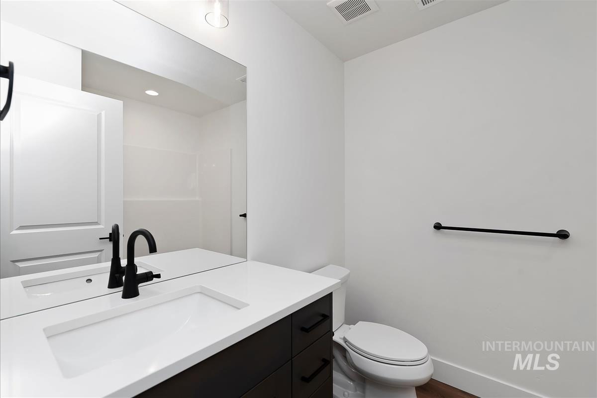 752 S Calhoun