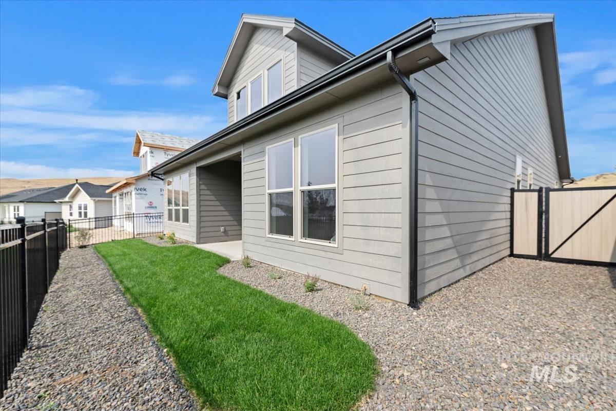 2166 E Rodeo St.