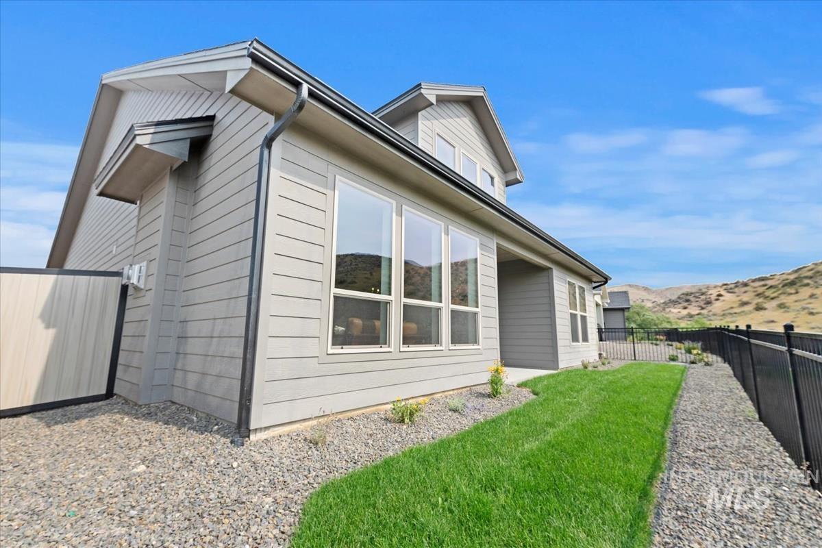 2166 E Rodeo St.