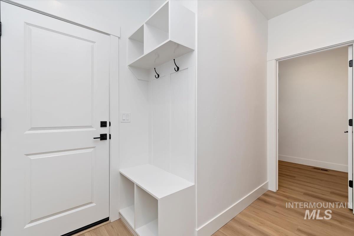 732 S Calhoun Ln.