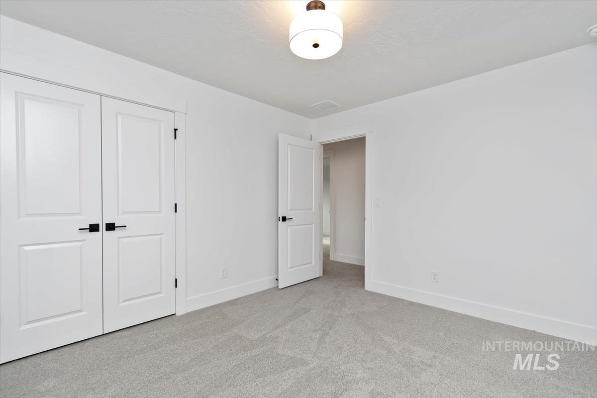732 S Calhoun Ln.