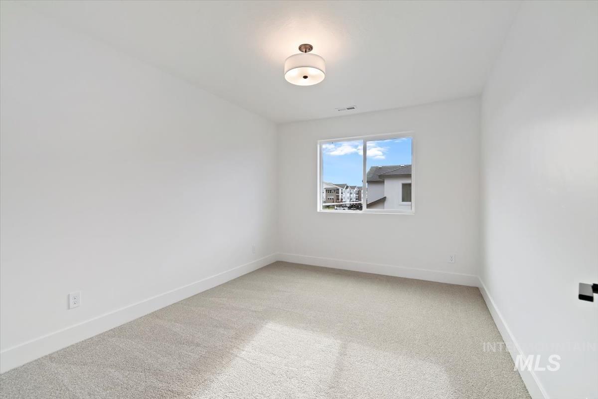 732 S Calhoun Ln.