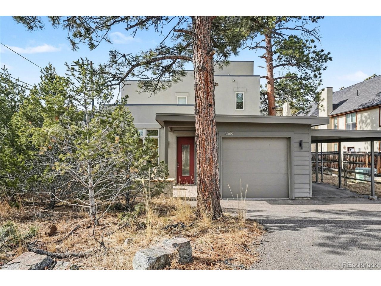 3069 Bergen Point Trl