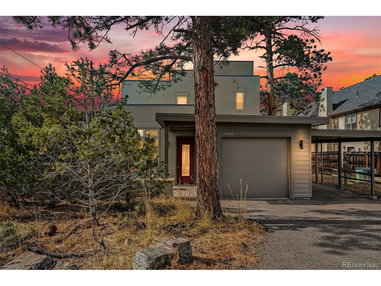 3069 Bergen Point Trl
