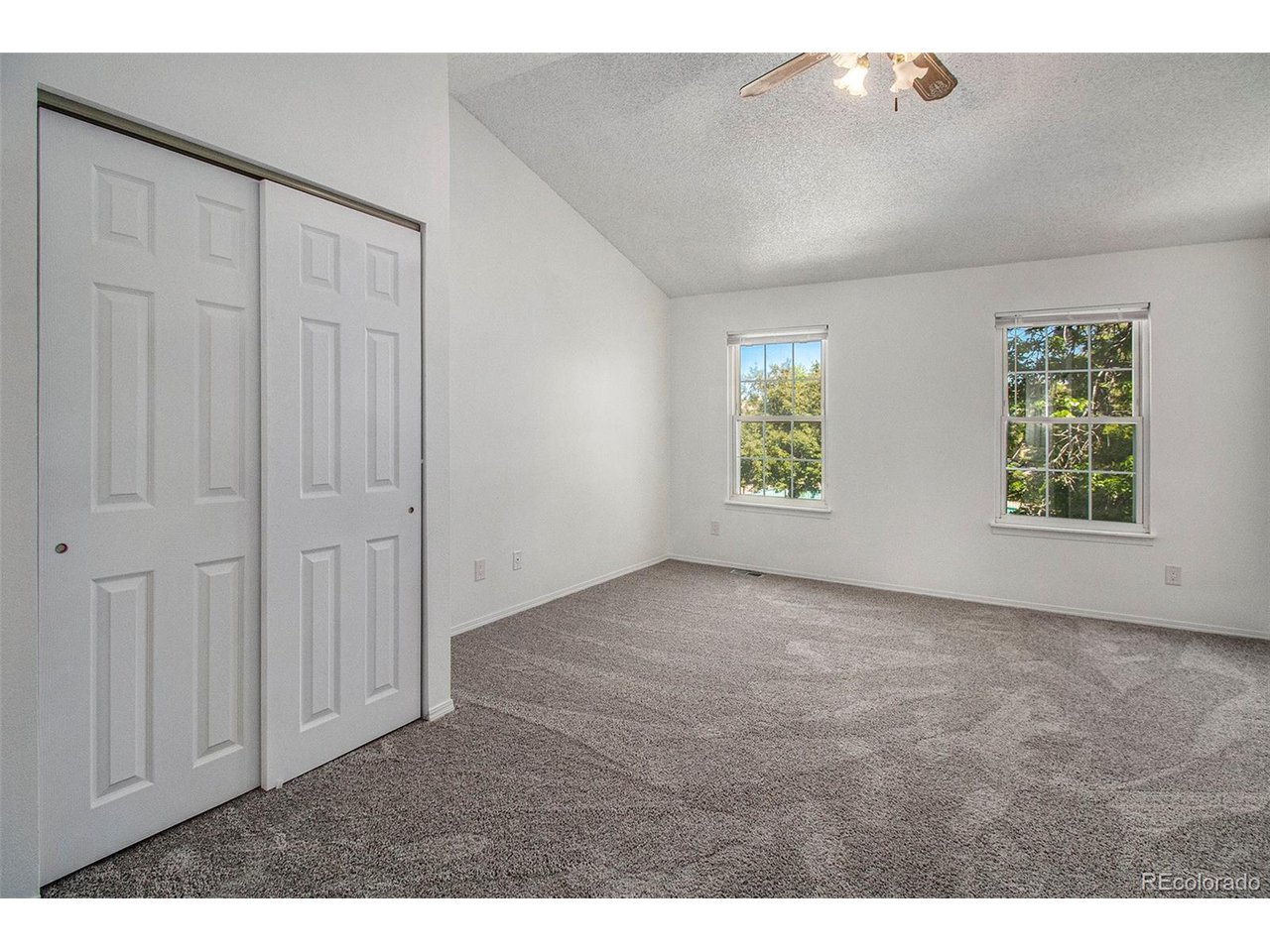 11937 E Ford Dr