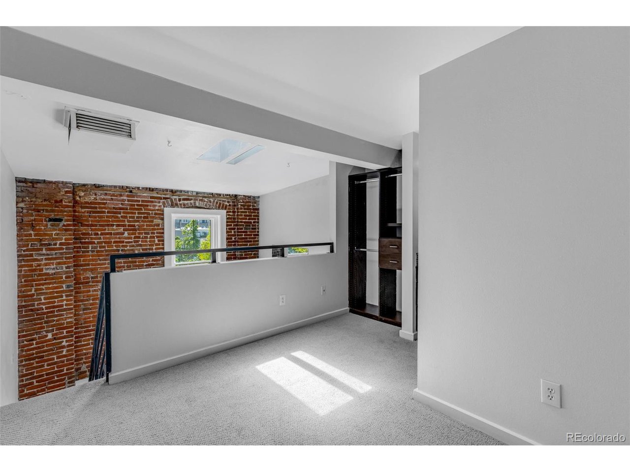 2193 Arapahoe St 15