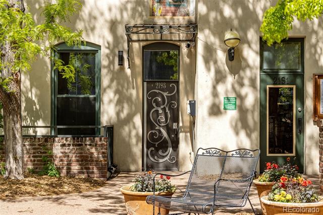 2193 Arapahoe Street Unit: 15