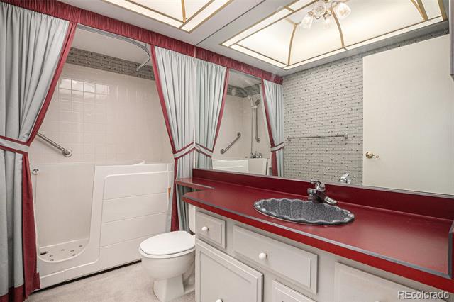 13800 E Marina Drive Unit: 601