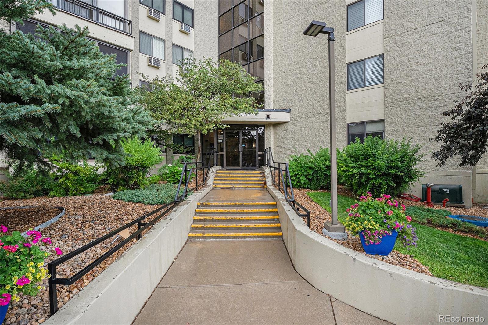 13800 E Marina Drive Unit: 601