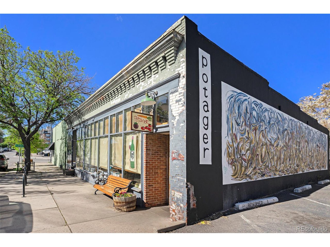 1144 N Ogden St 304