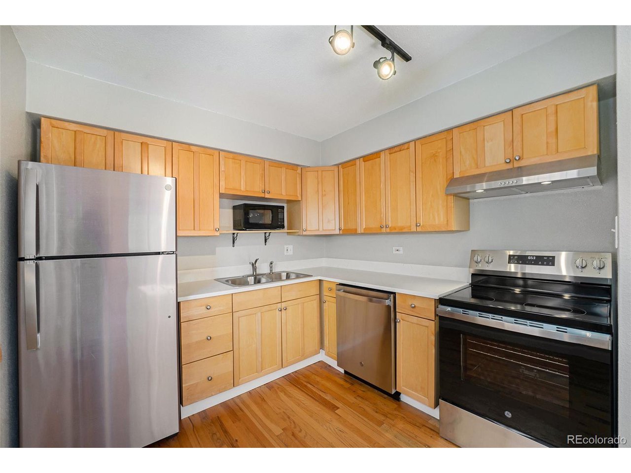 1144 N Ogden St 304