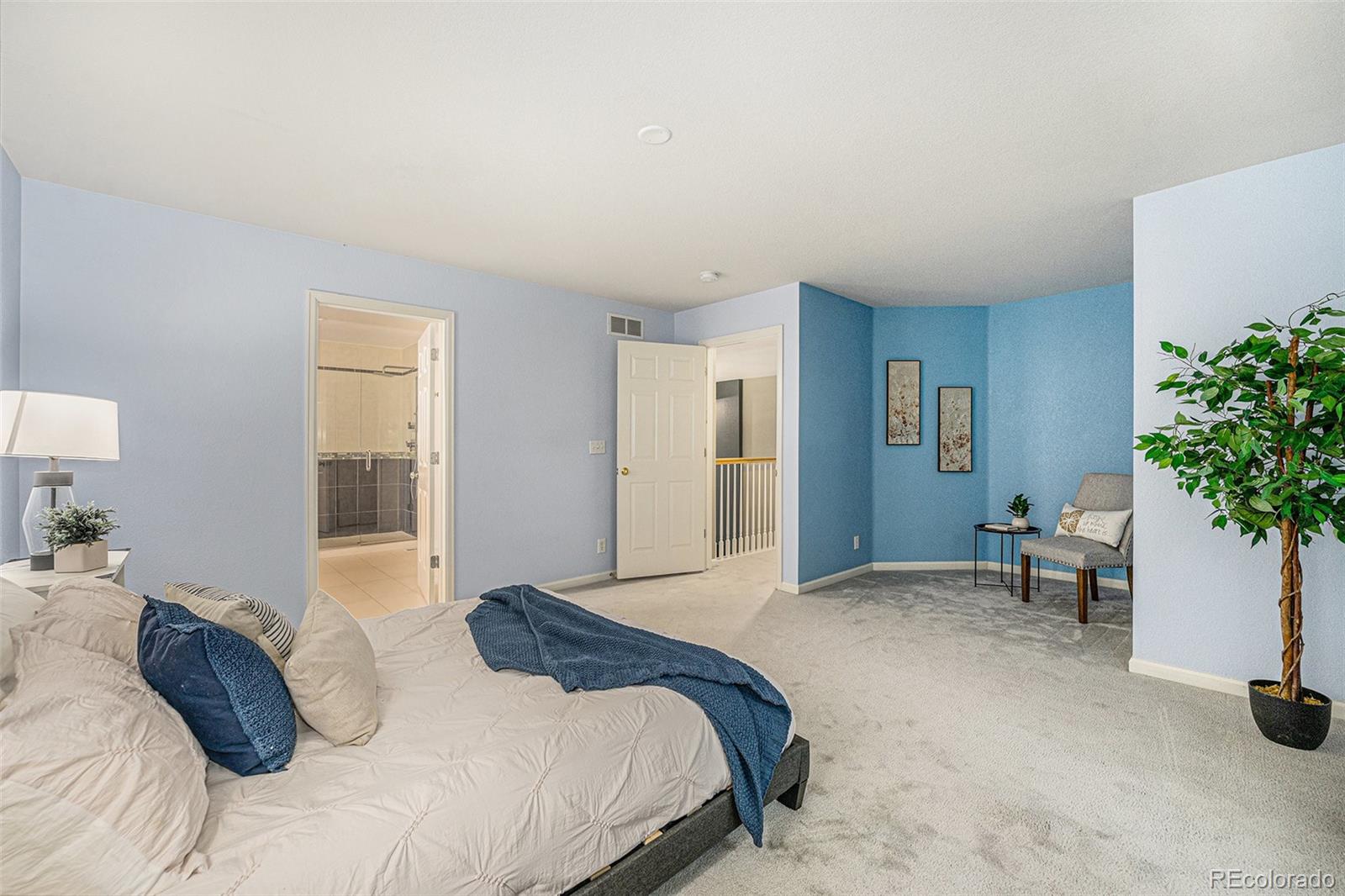 9705 Carr Circle