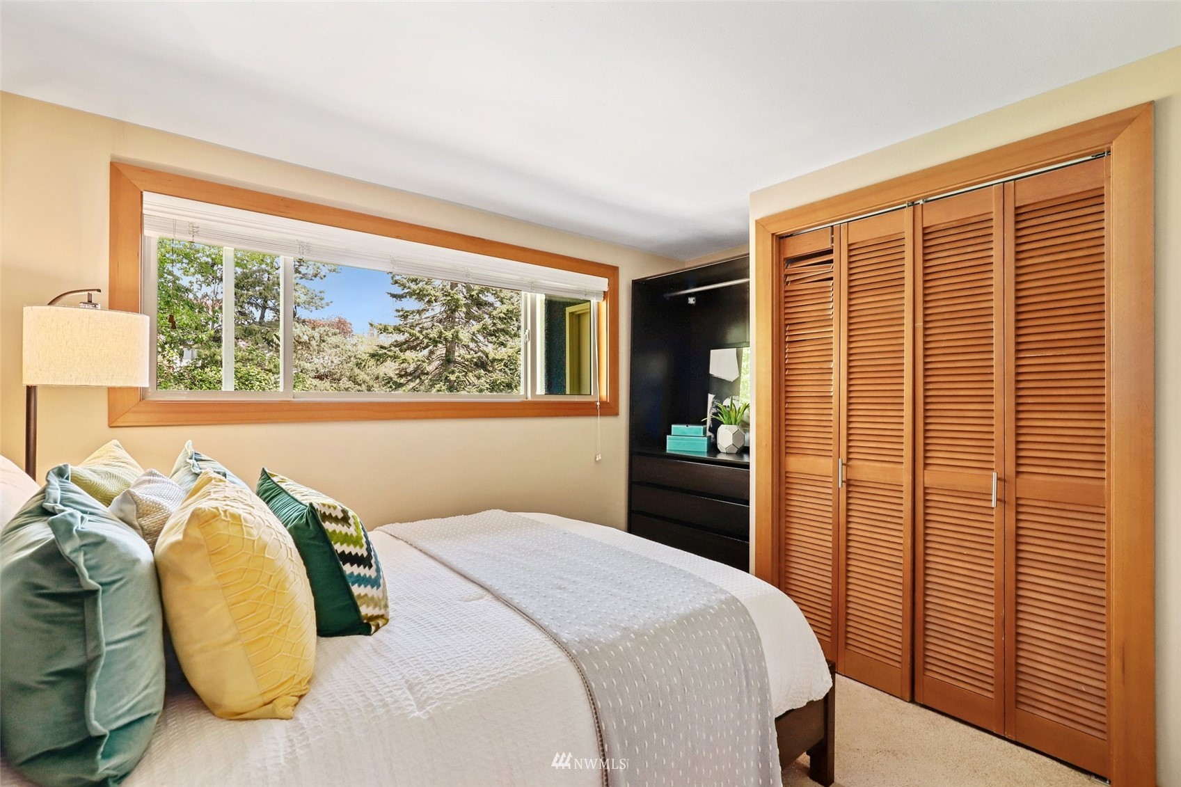 1730 Taylor Avenue N Unit: 305