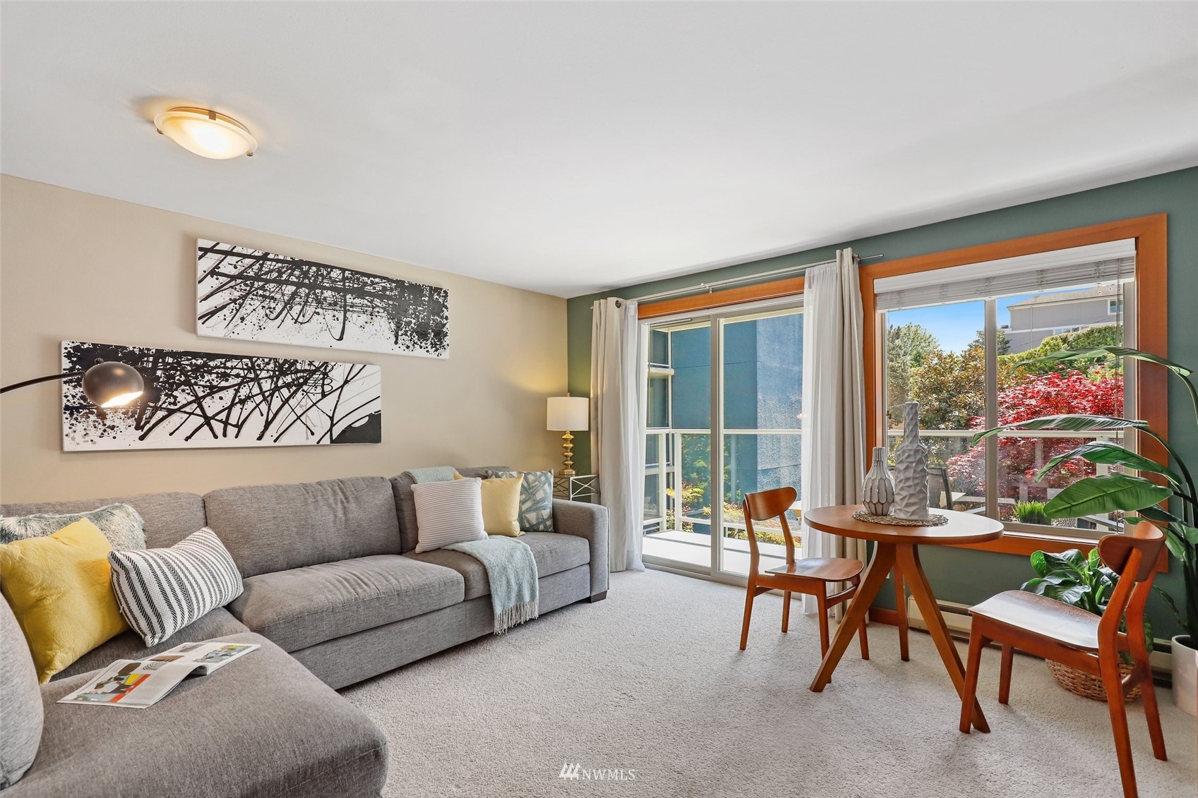 1730 Taylor Avenue N Unit: 305