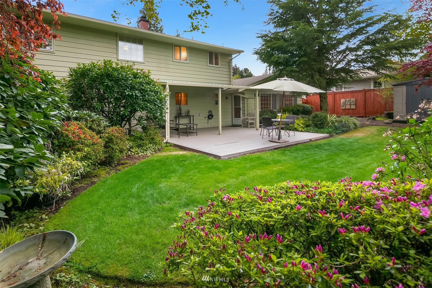552 S 158th Street