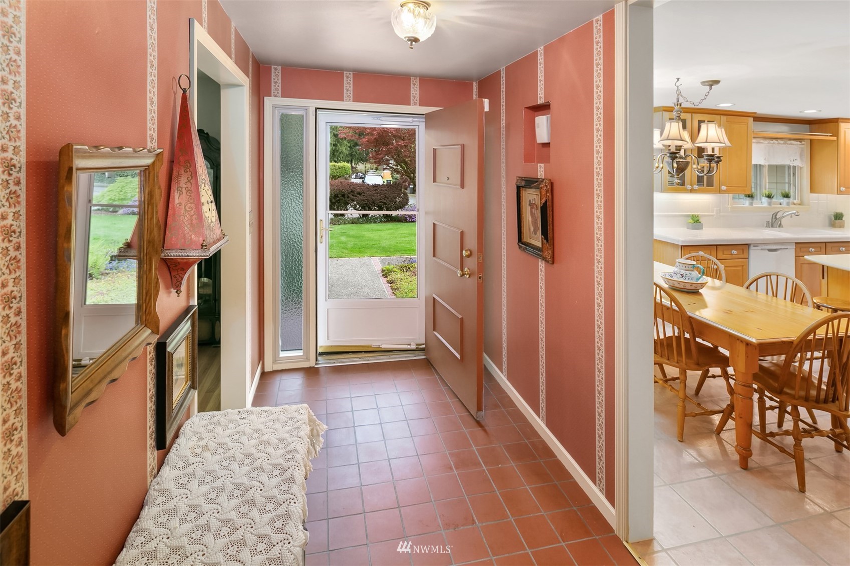552 S 158th Street