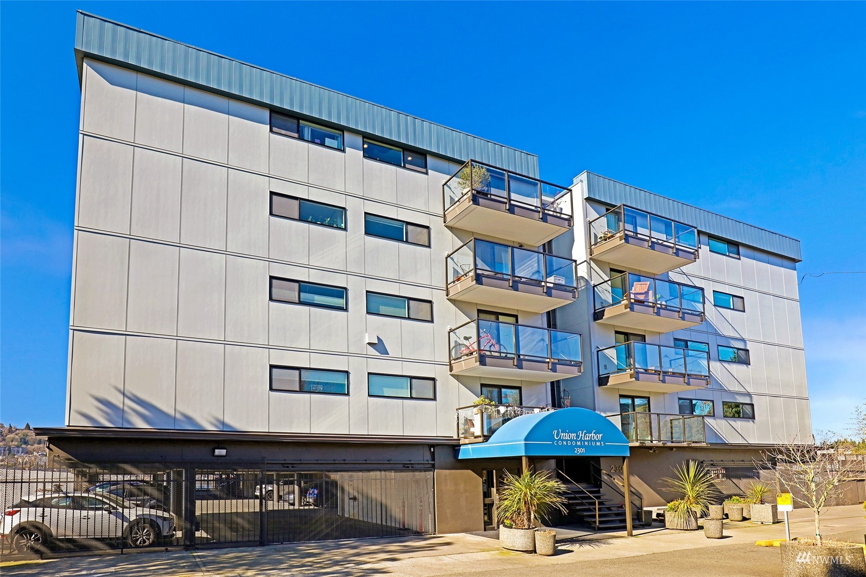2301 Fairview Avenue E Unit: 108