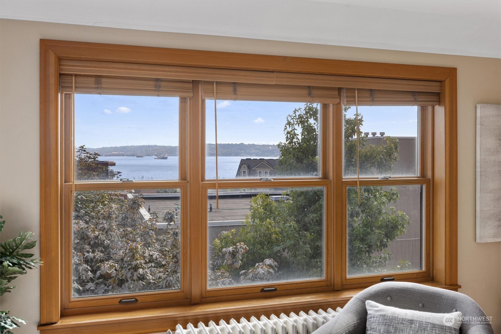 519 W Roy Street Unit: 411