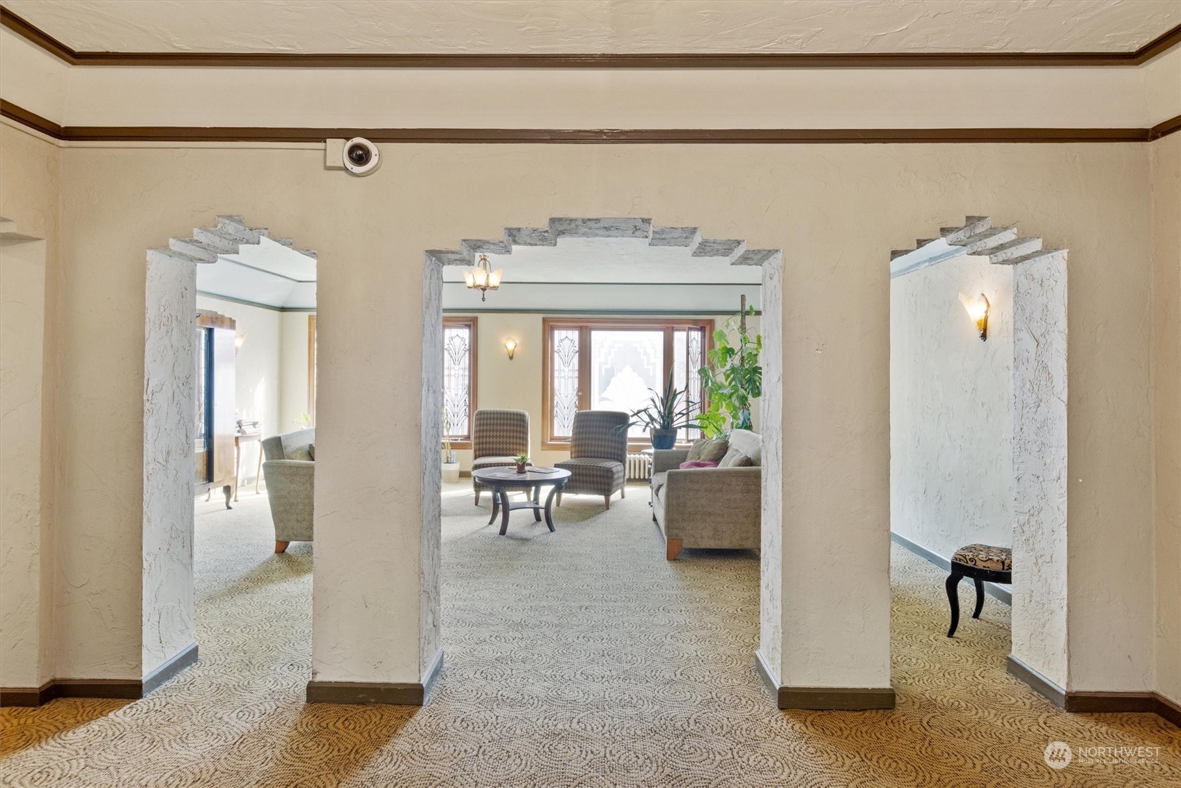 519 W Roy Street Unit: 411
