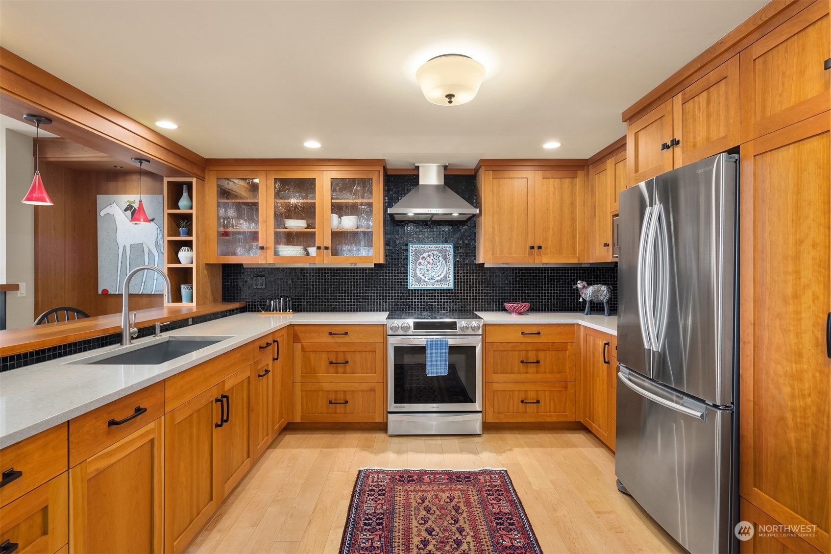2565 Dexter Avenue N Unit: 302
