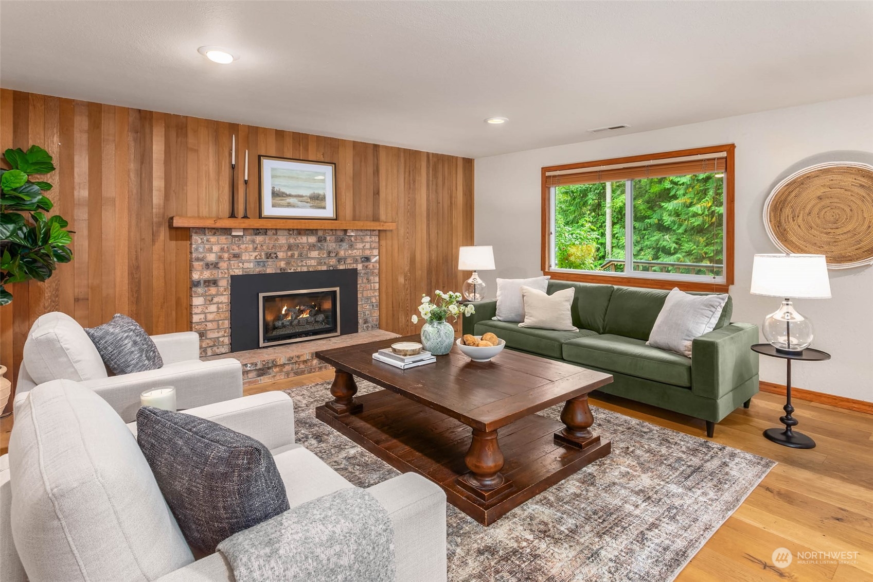 23915 NE 43rd Street , -8422