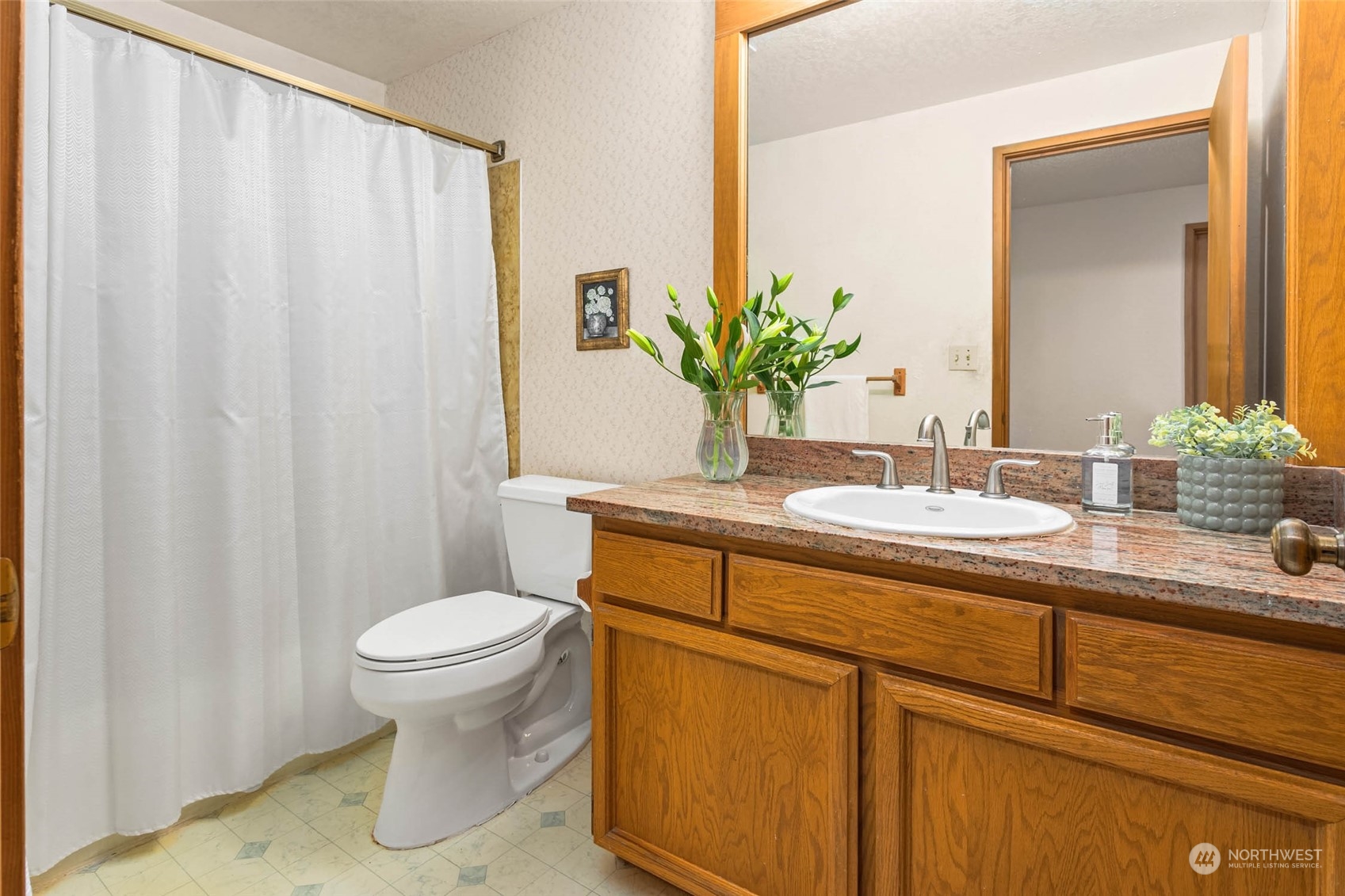 23915 NE 43rd Street , -8422