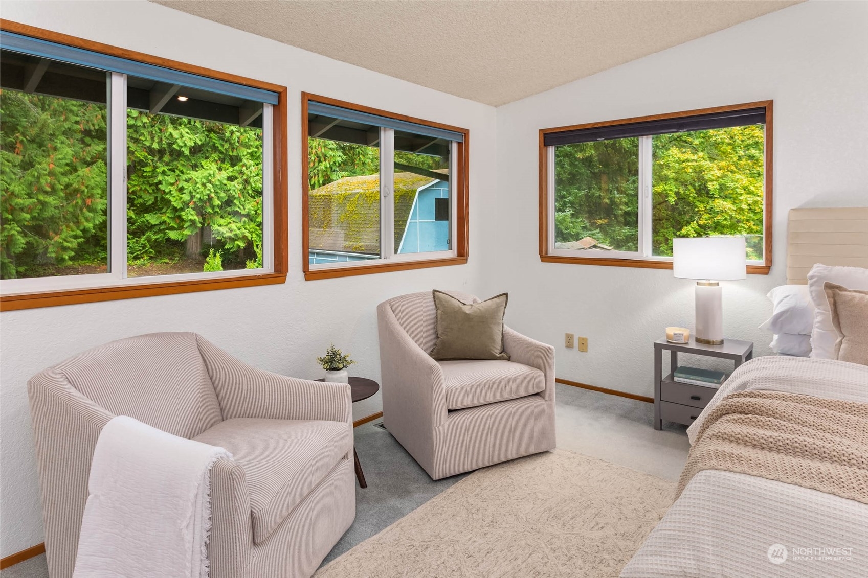 23915 NE 43rd Street , -8422