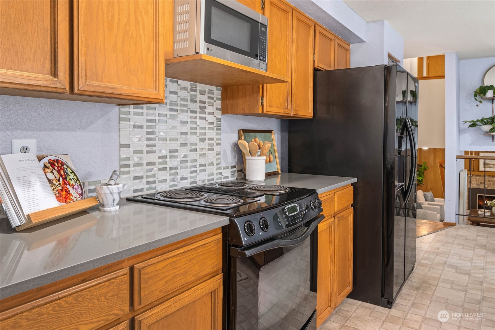 23915 NE 43rd Street , -8422