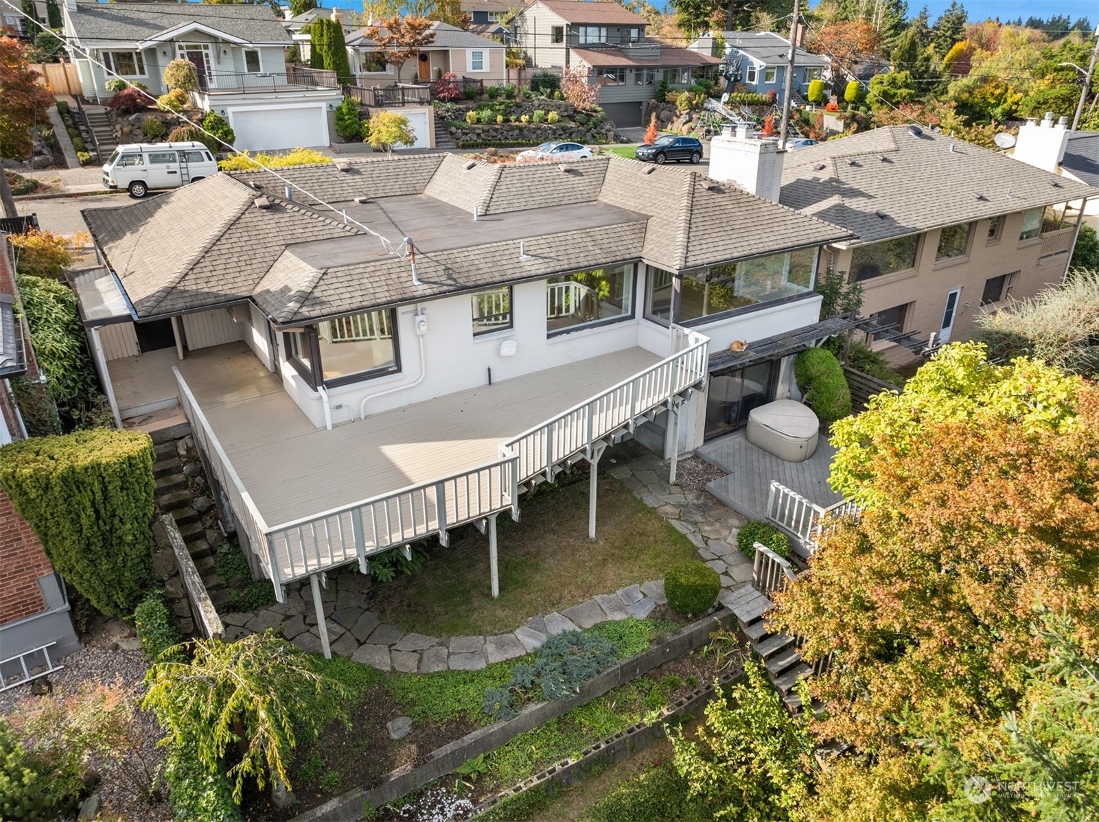 3432 37th Avenue W