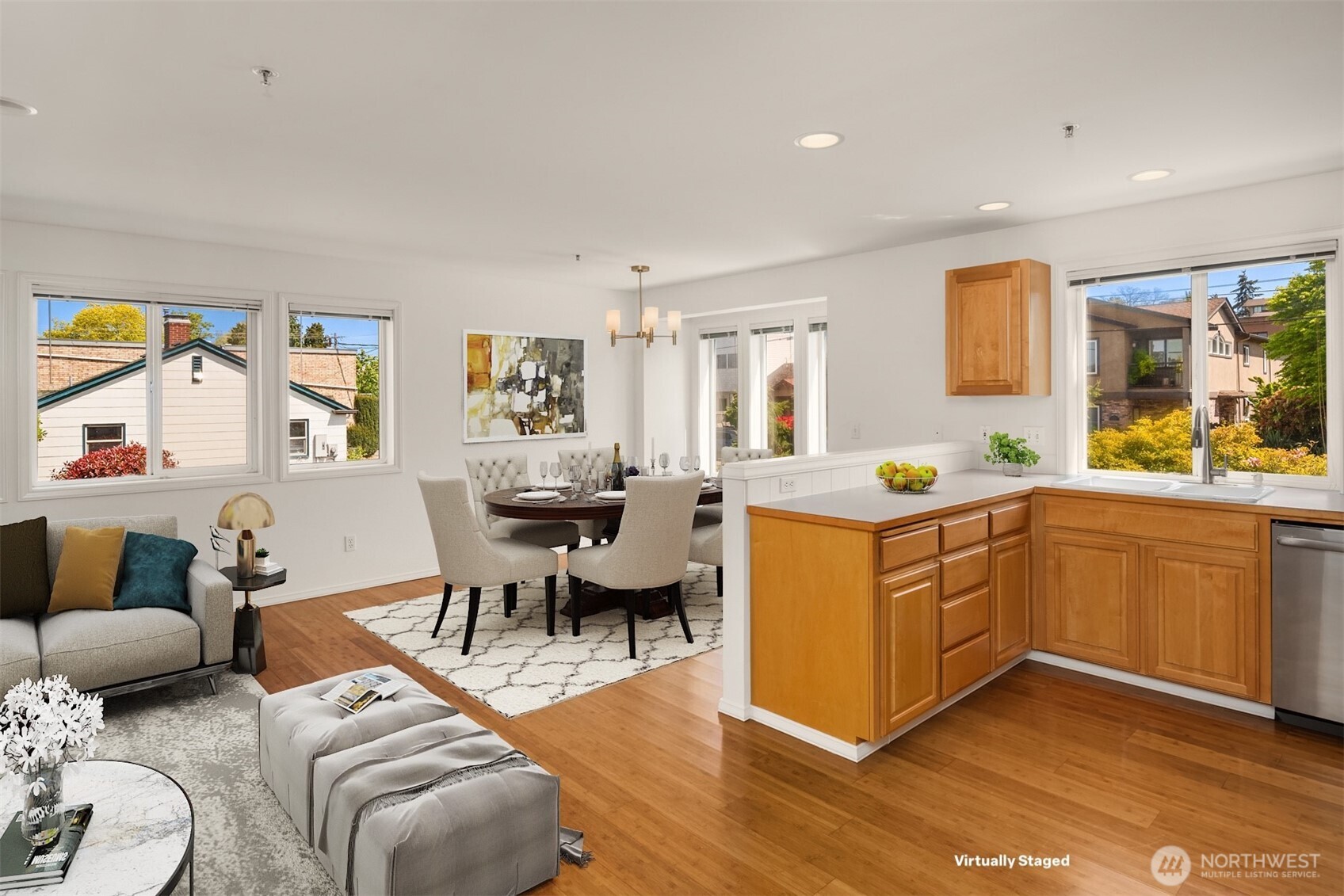 232 4th Avenue S Unit: 206