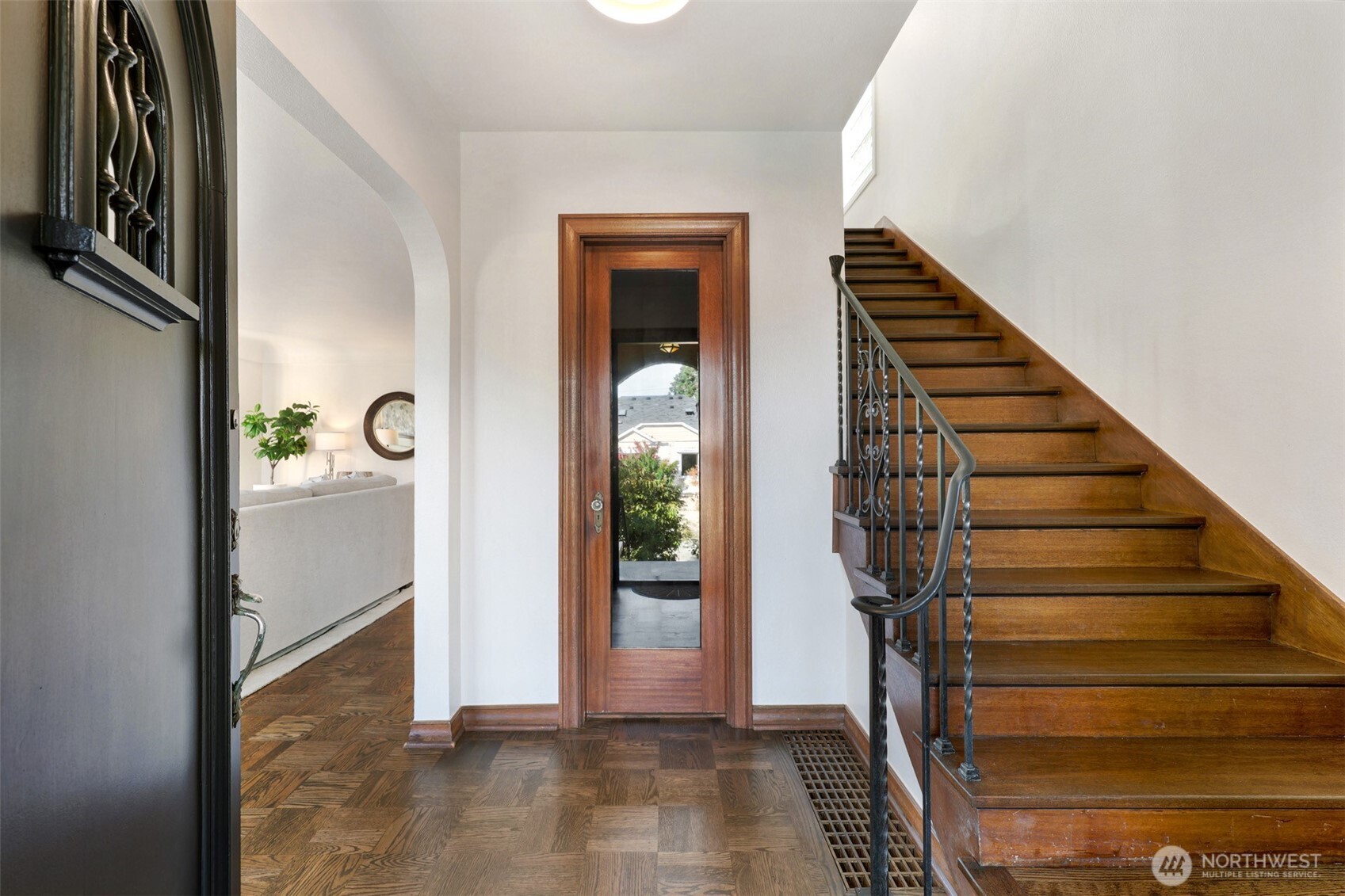 413 Lynn Street