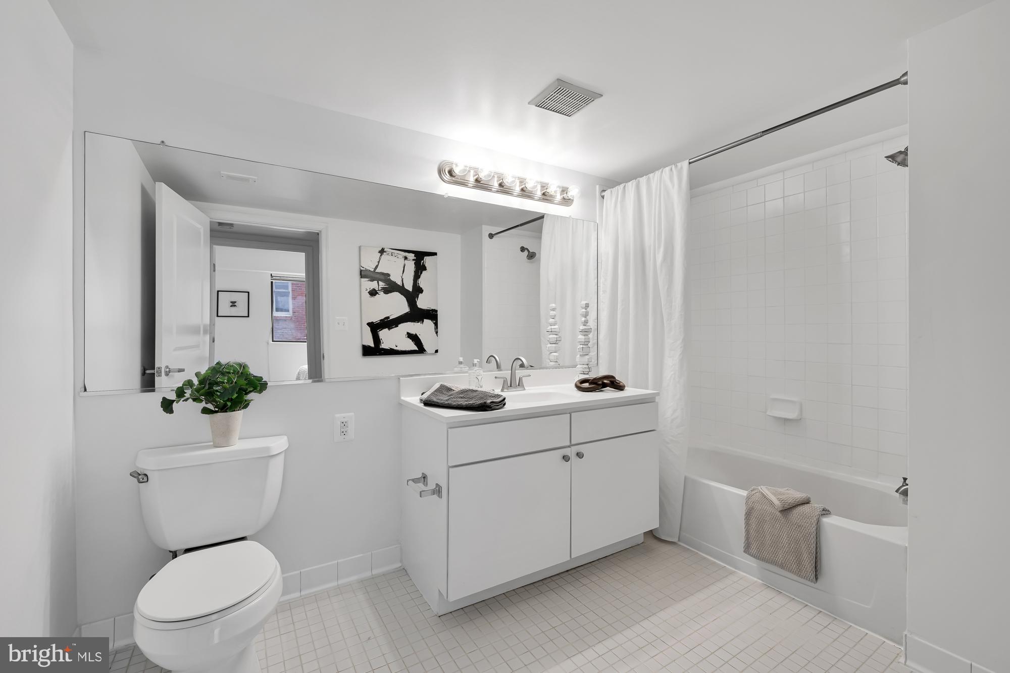 1225 13th STREET NW Unit: 308