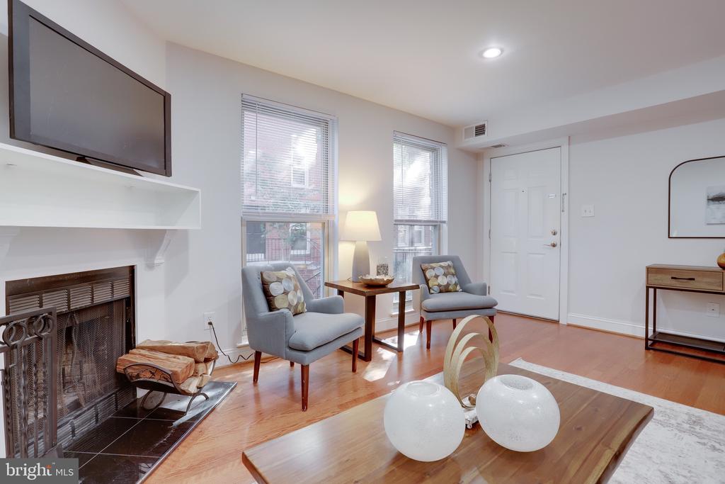 1437 A St NE #1437