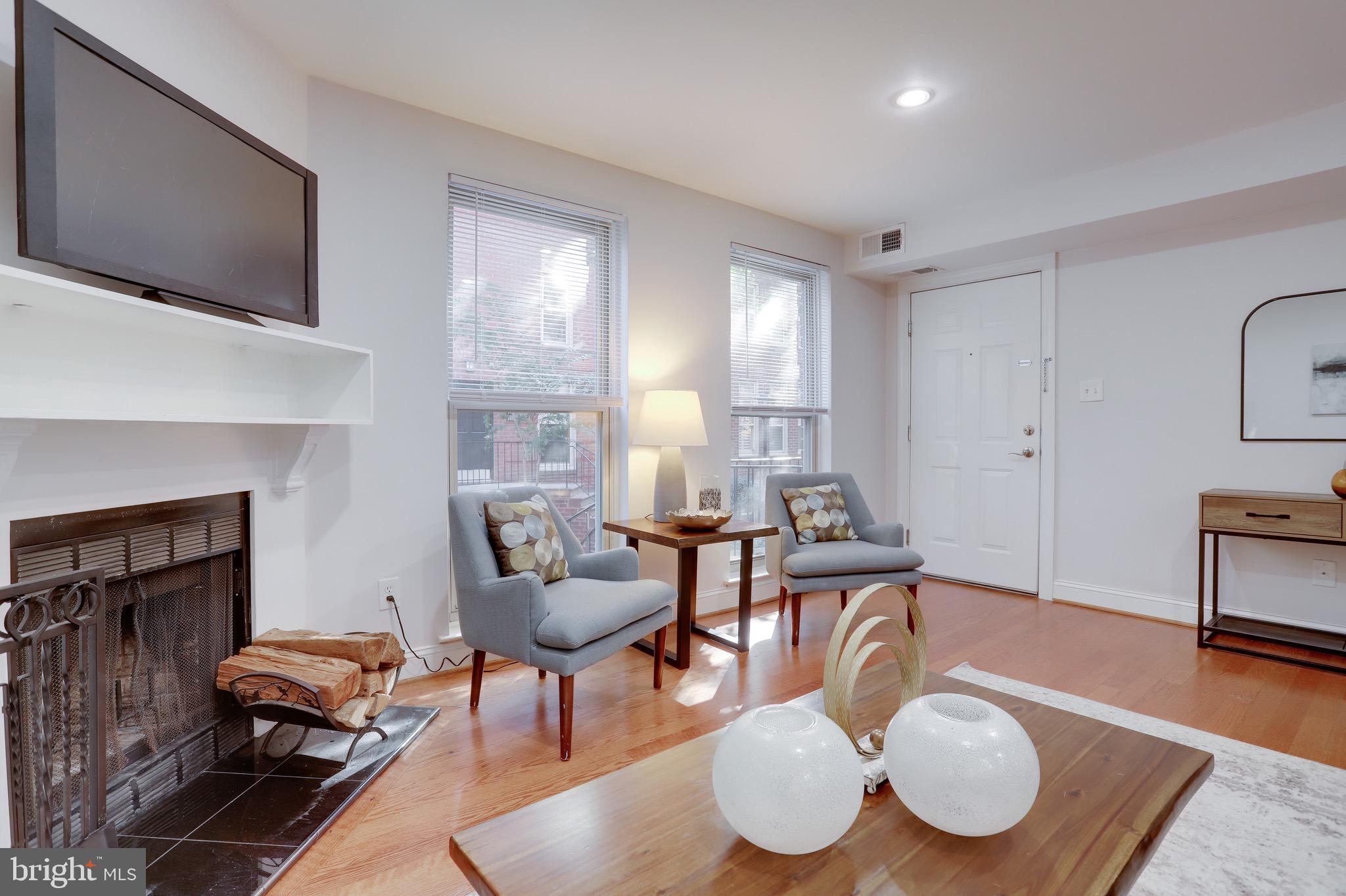 1437 A St NE #1437