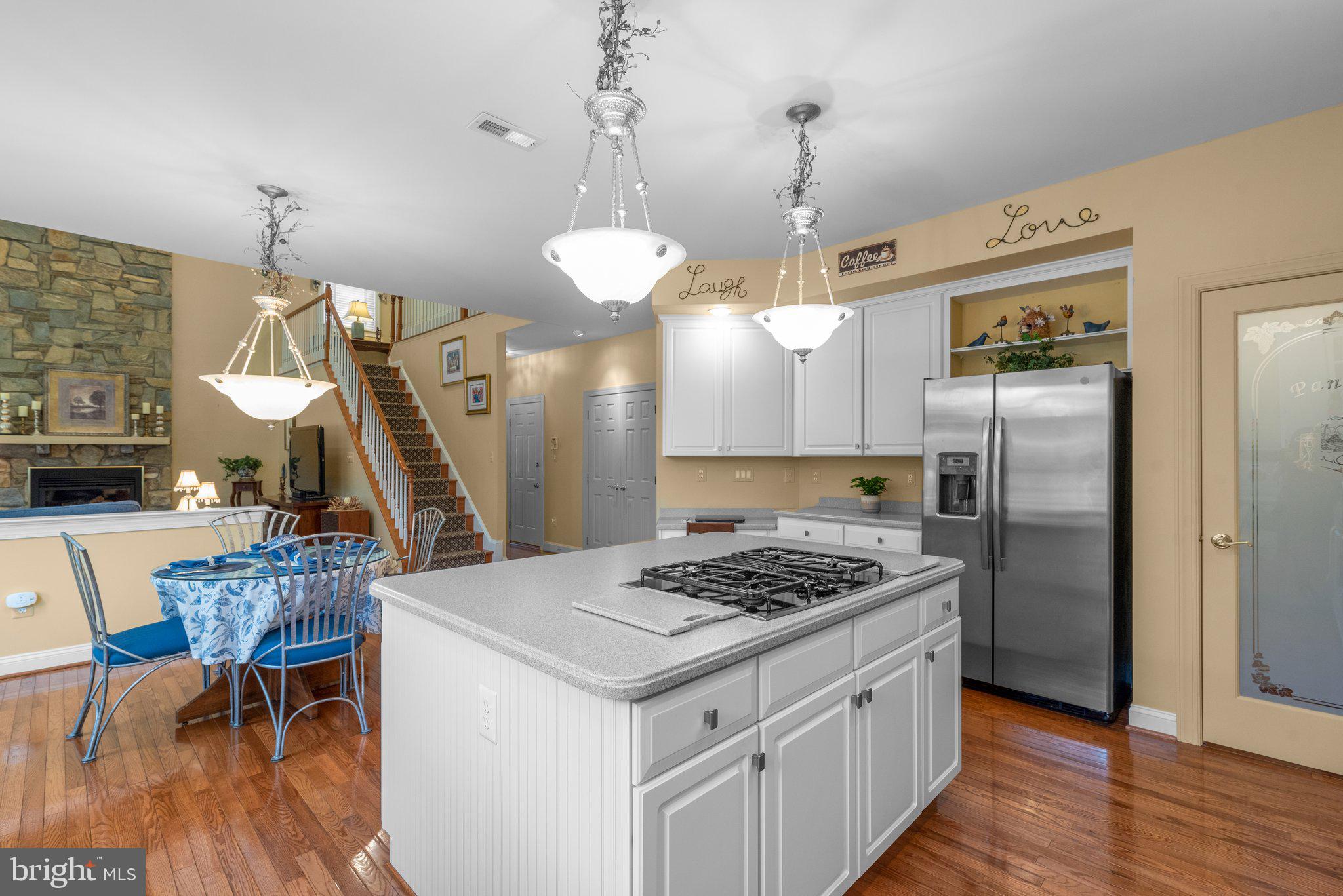 16404 Danforth COURT