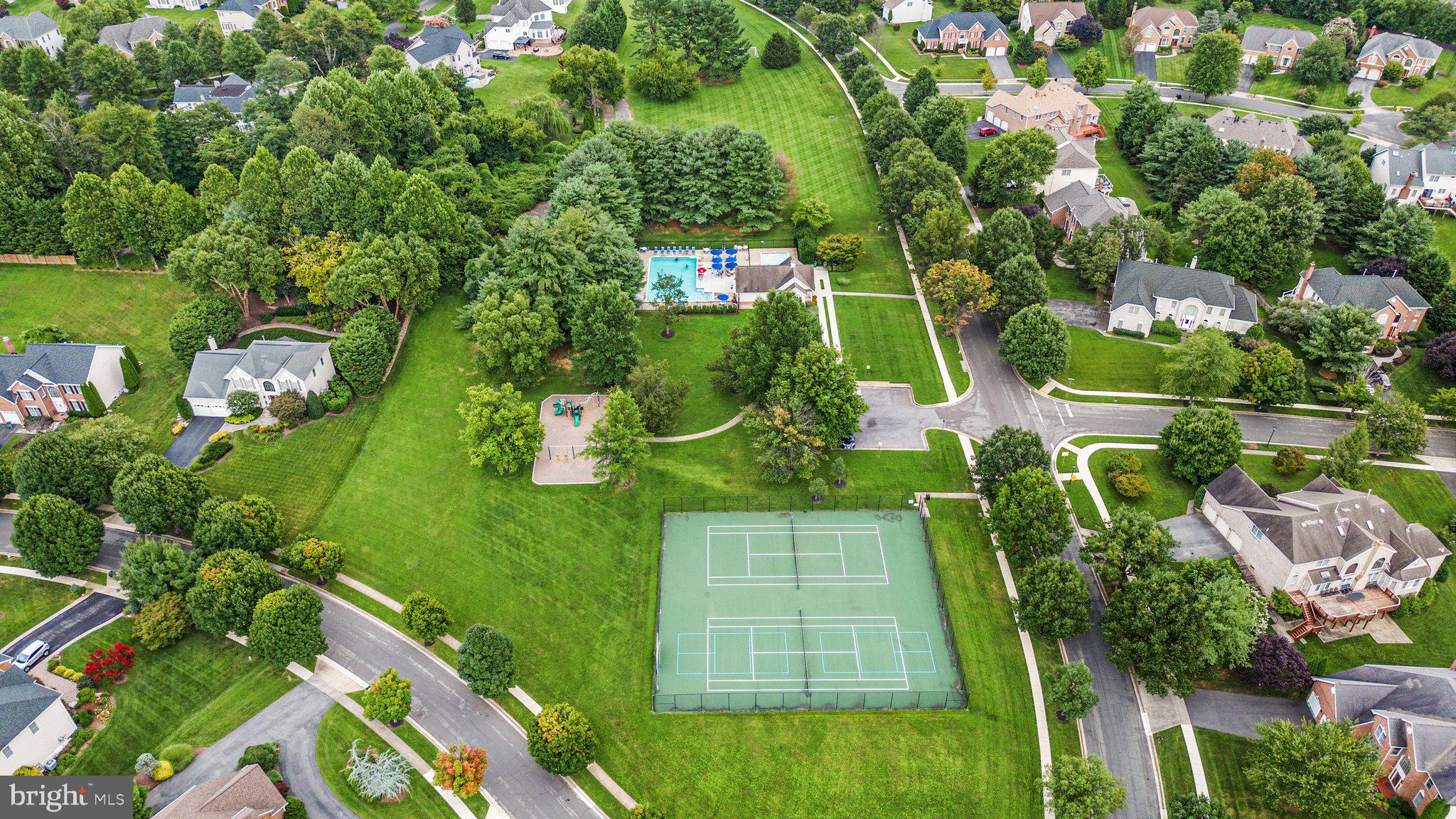 16404 Danforth COURT