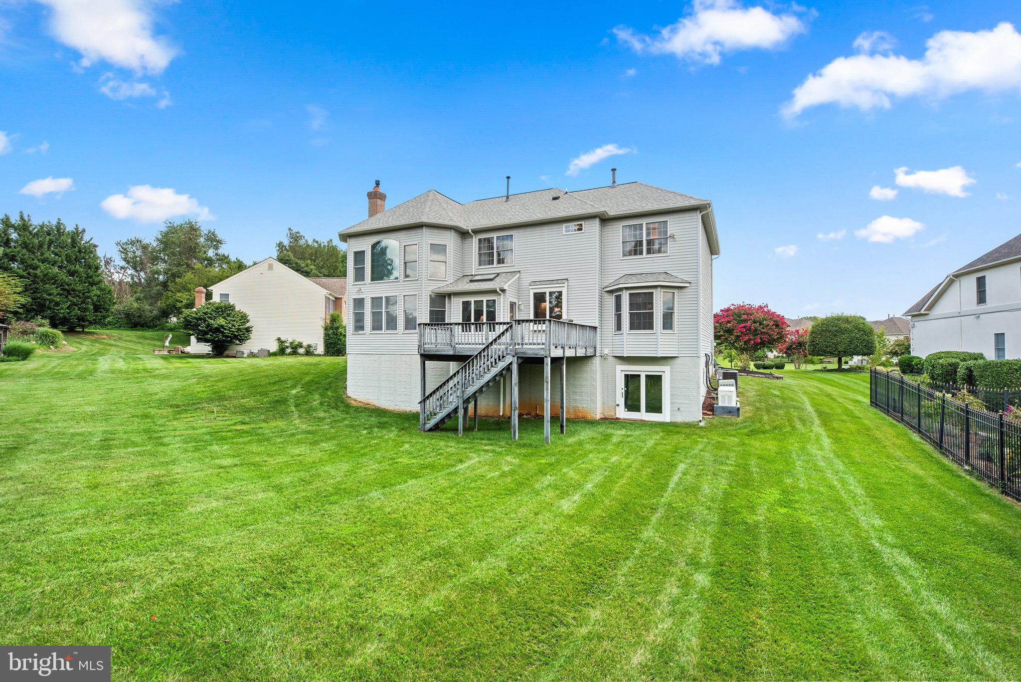 16404 Danforth COURT