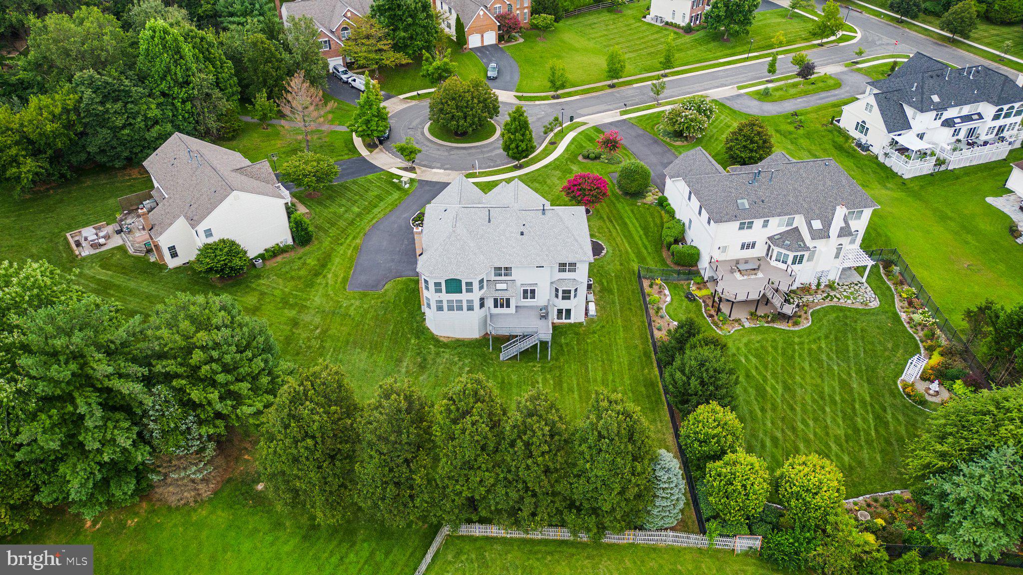 16404 Danforth COURT