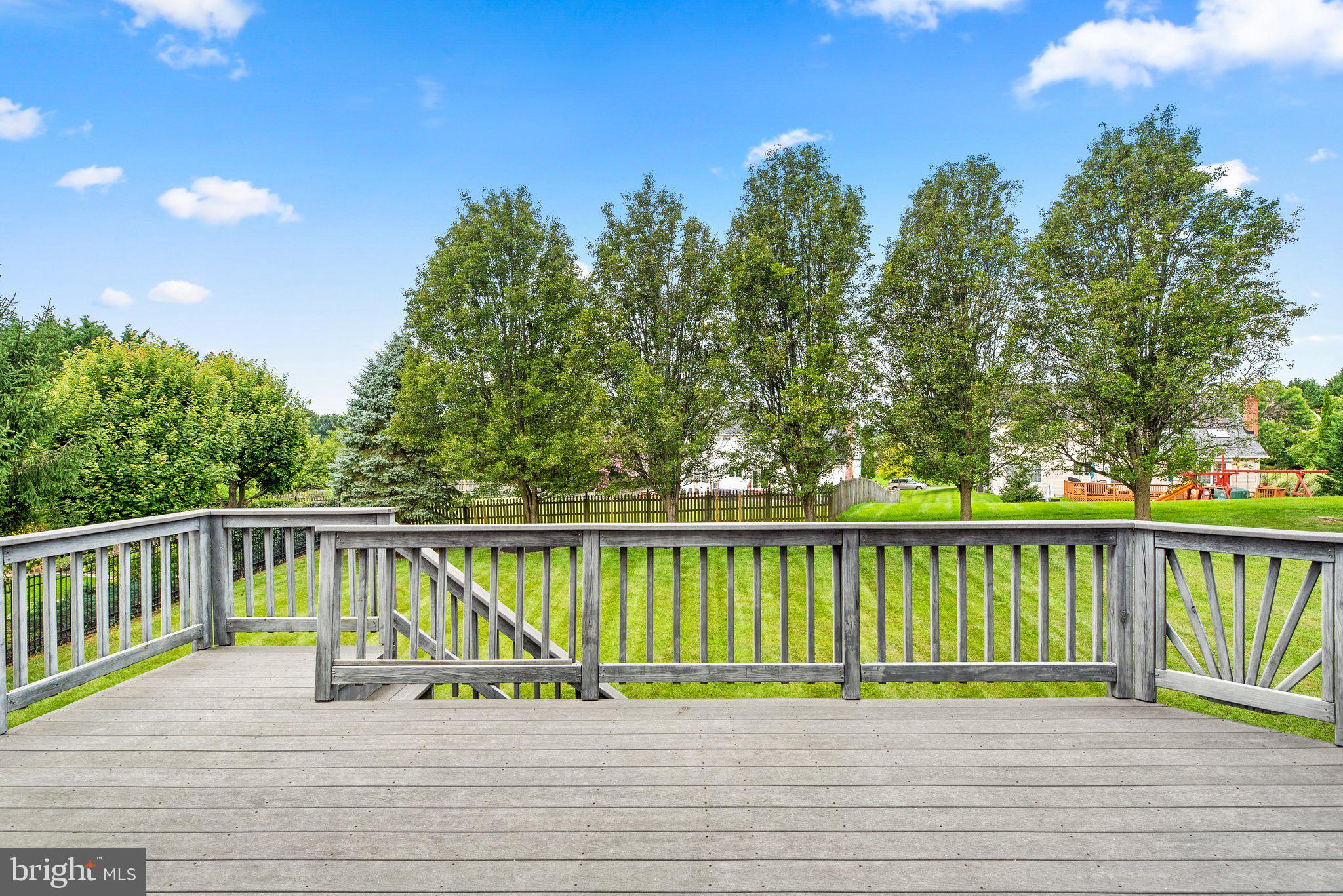 16404 Danforth COURT