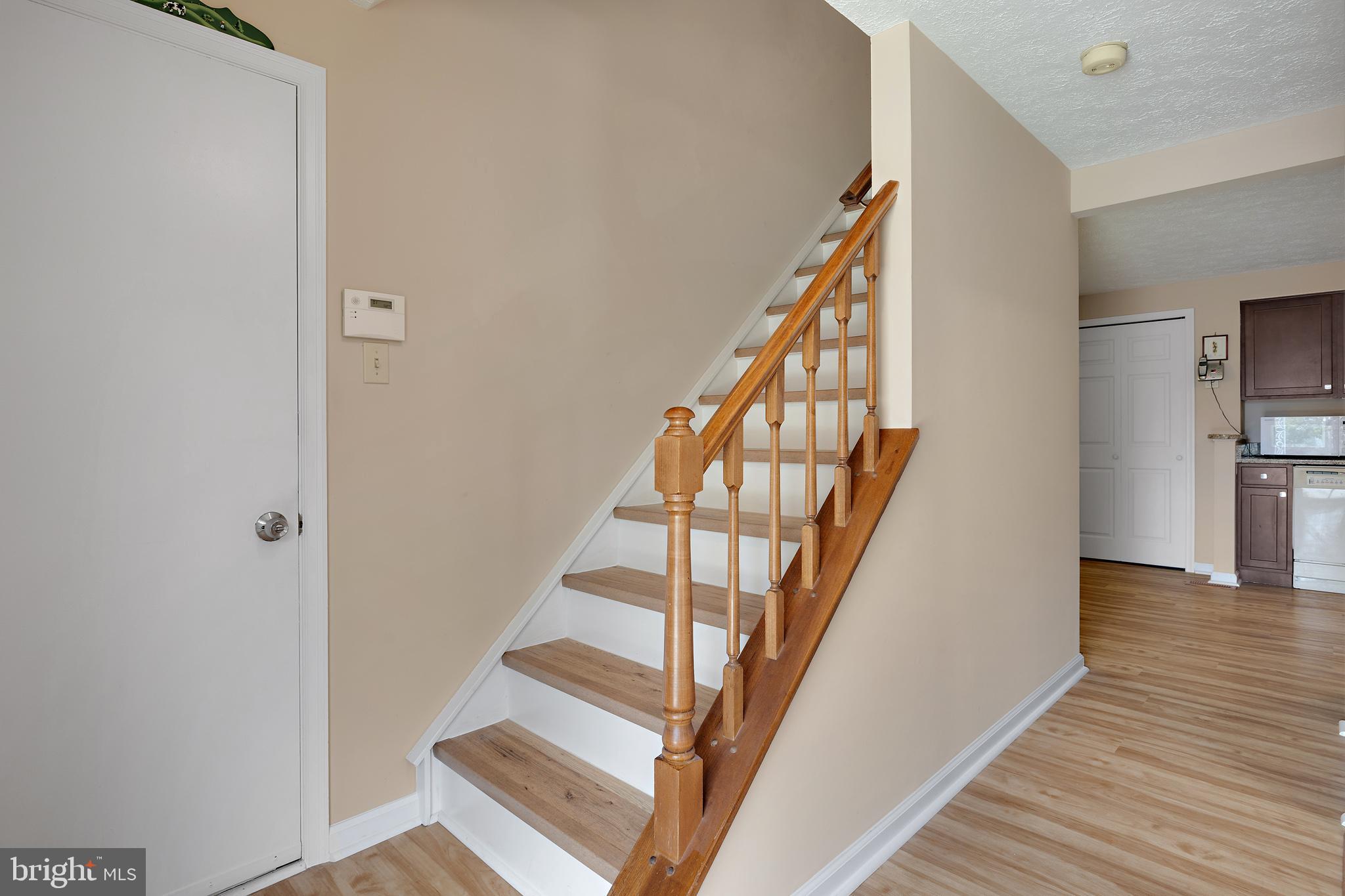 11 Doxdam COURT