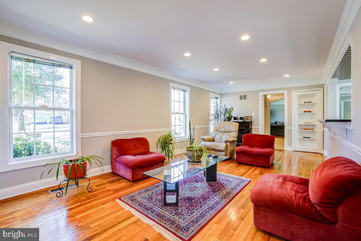 15105 Red Clover Dr