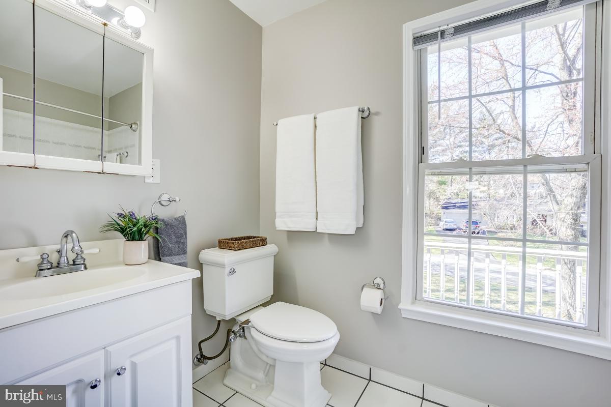 15105 Red Clover Dr
