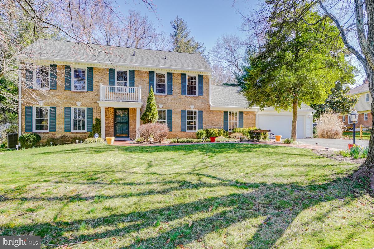 15105 Red Clover Dr