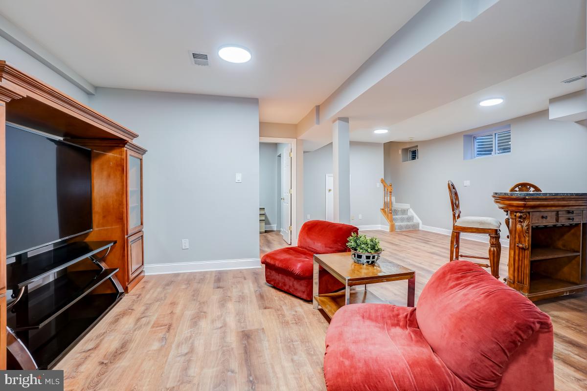 15105 Red Clover Dr