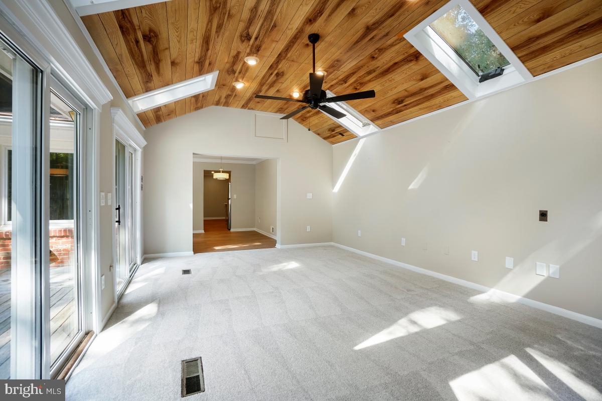 17613 Mill Creek Dr