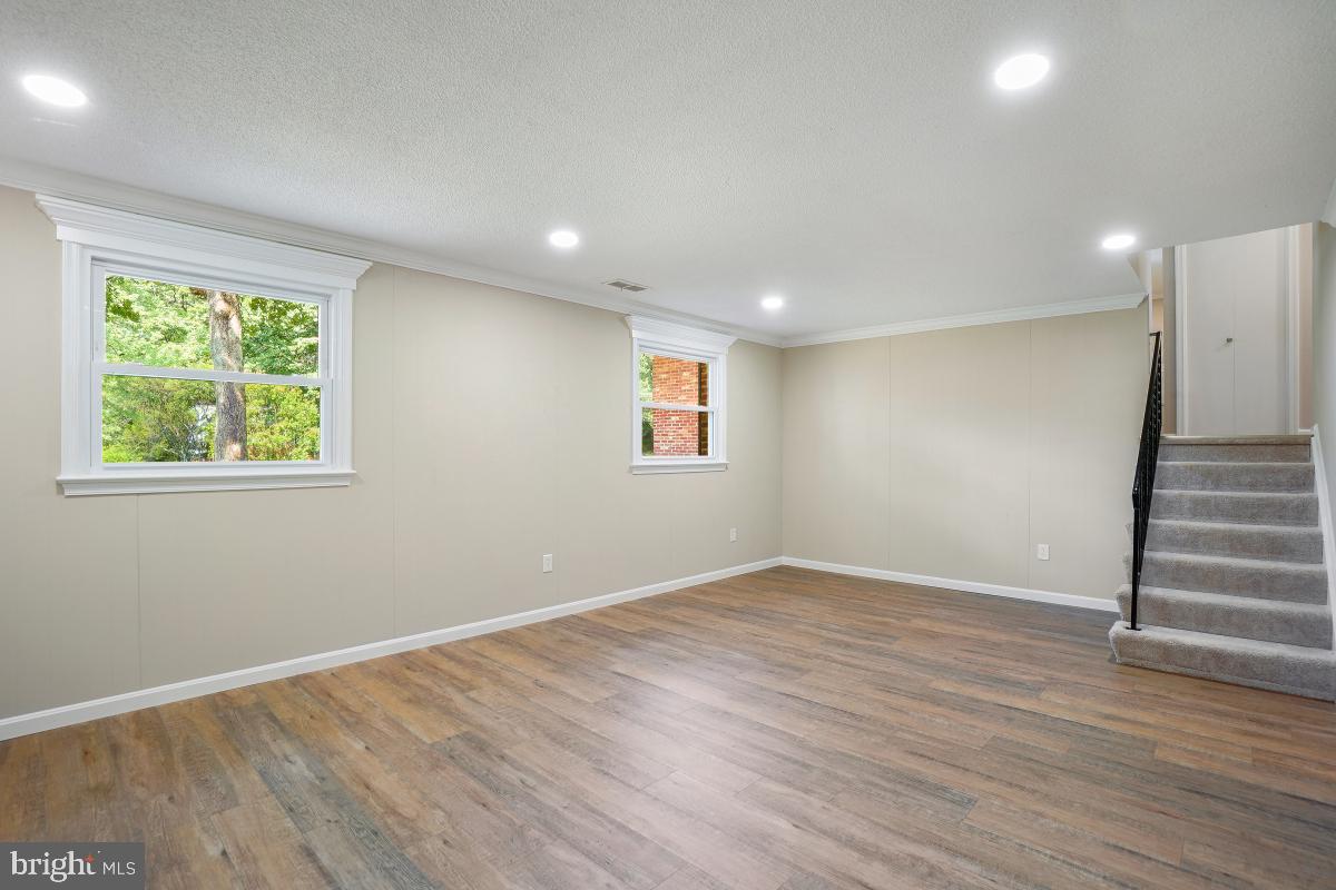 17613 Mill Creek Dr