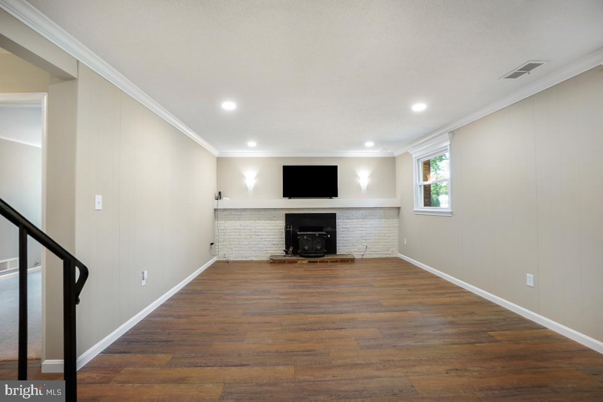 17613 Mill Creek Dr