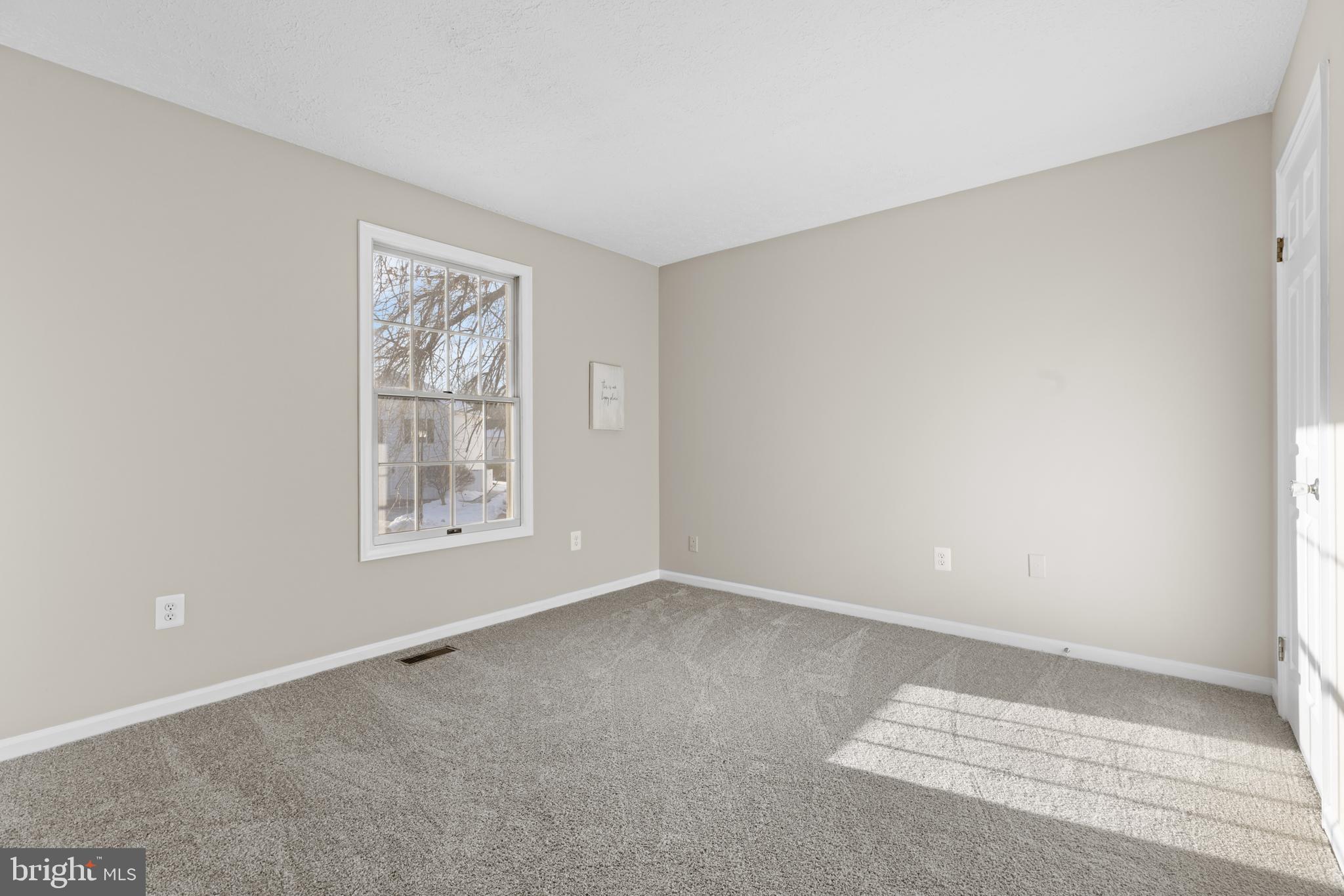 9 Scottsbury Ct