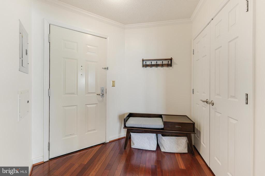 11710 Old Georgetown #930