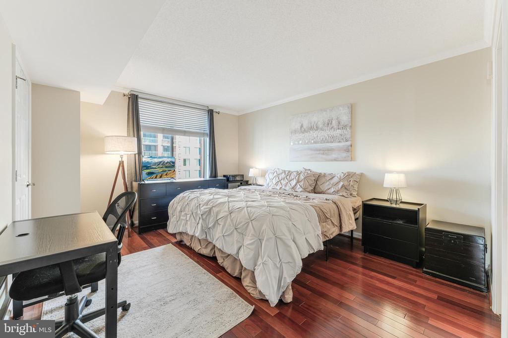 11710 Old Georgetown #930